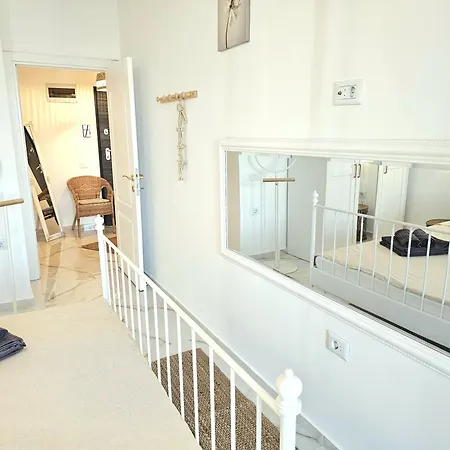 Marianne, 2 Camere, Stefan 2, Mamaia Nord *