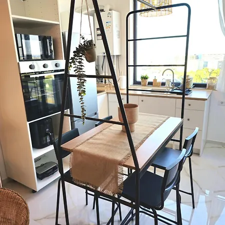 Marianne, 2 Camere, Stefan 2, Mamaia Nord *